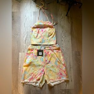 Cute high waisted shorts M with matching halter top size S. NWT bought as set